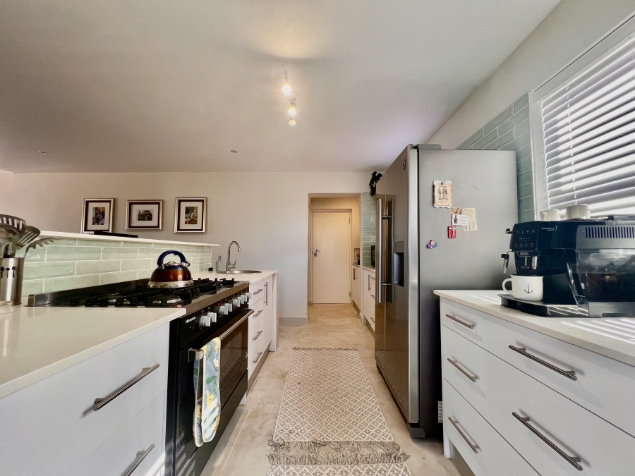 3 Bedroom Property for Sale in Bluewater Bay Western Cape